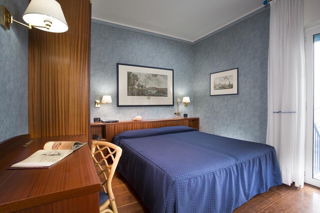 Atilius Hotel & Suites Riccione Exterior foto